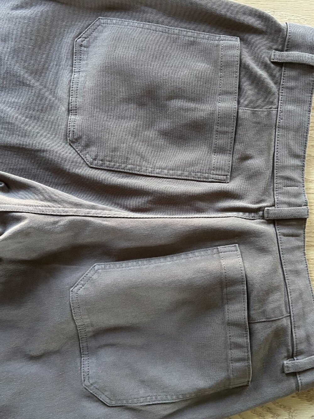 Everlane Women's Utility Barrel Pant in Taupe, Size 14, Cotton/Twill - Picture 3 of 7